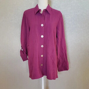 Soft surrounding quarter sleeve top Size XL